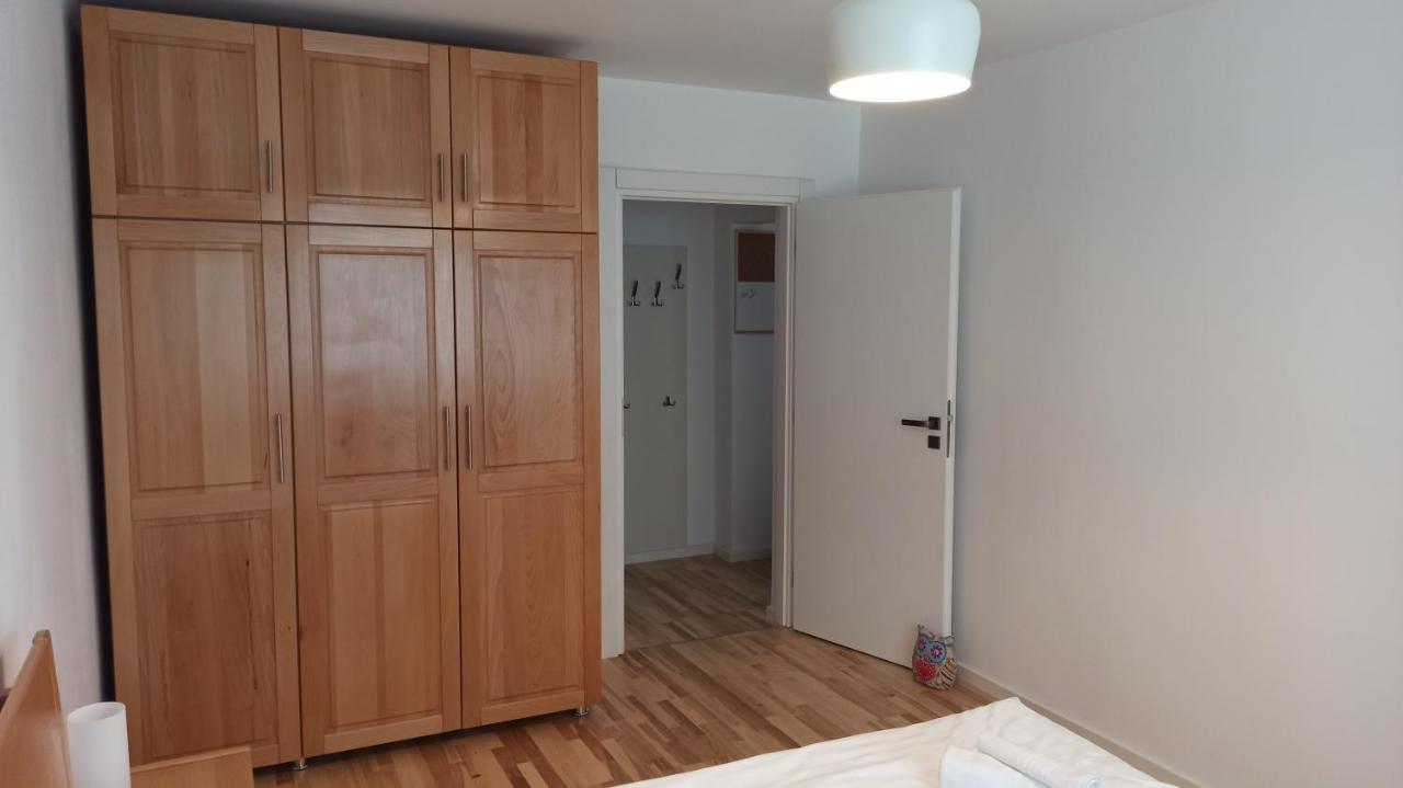 Chrysanthemum Apartment Сигишоара Екстериор снимка