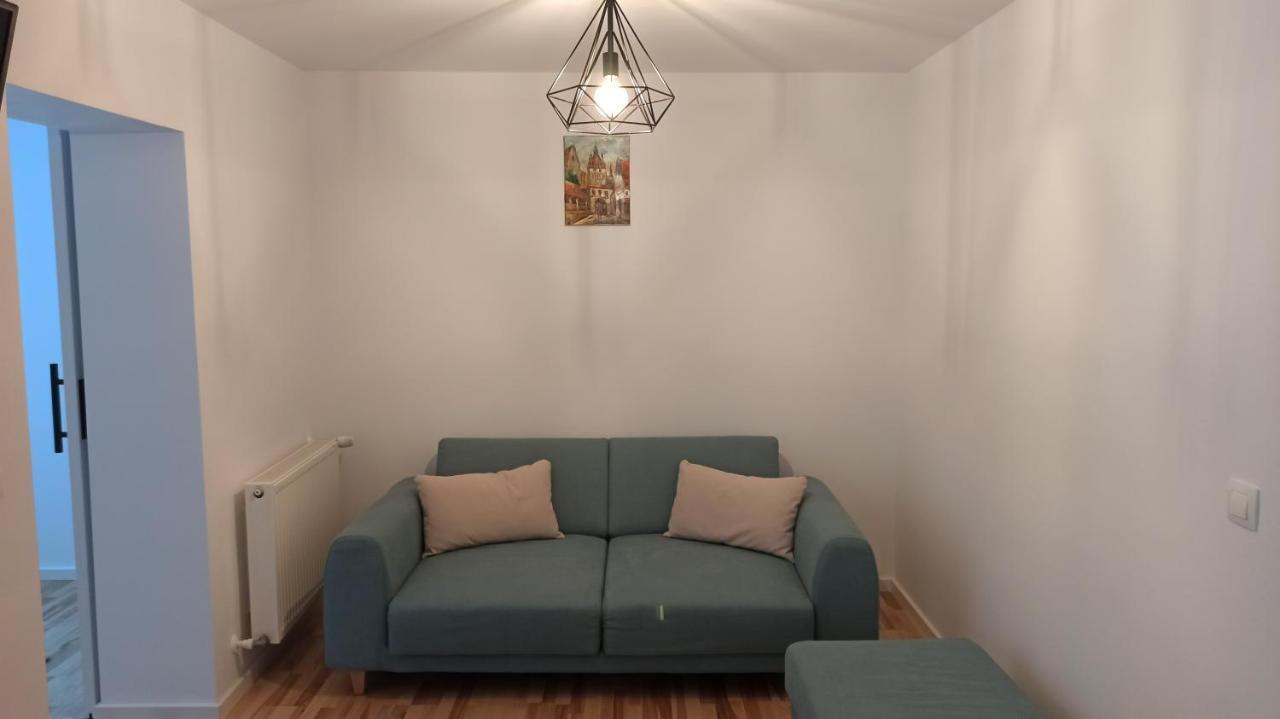 Chrysanthemum Apartment Сигишоара Екстериор снимка